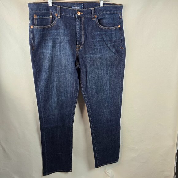 Lucky Brand Jeans Mens 38x32 Blue Denim 121 Slim Dark Wash Casual Normcore - Picture 1 of 9